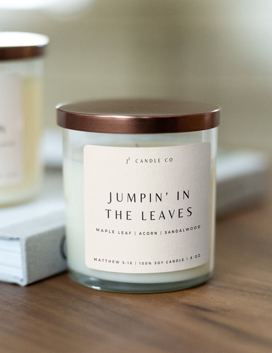 Jumpin_in_the_Leaves_-_Maple_Leaf_Acorn_Sandalwood
