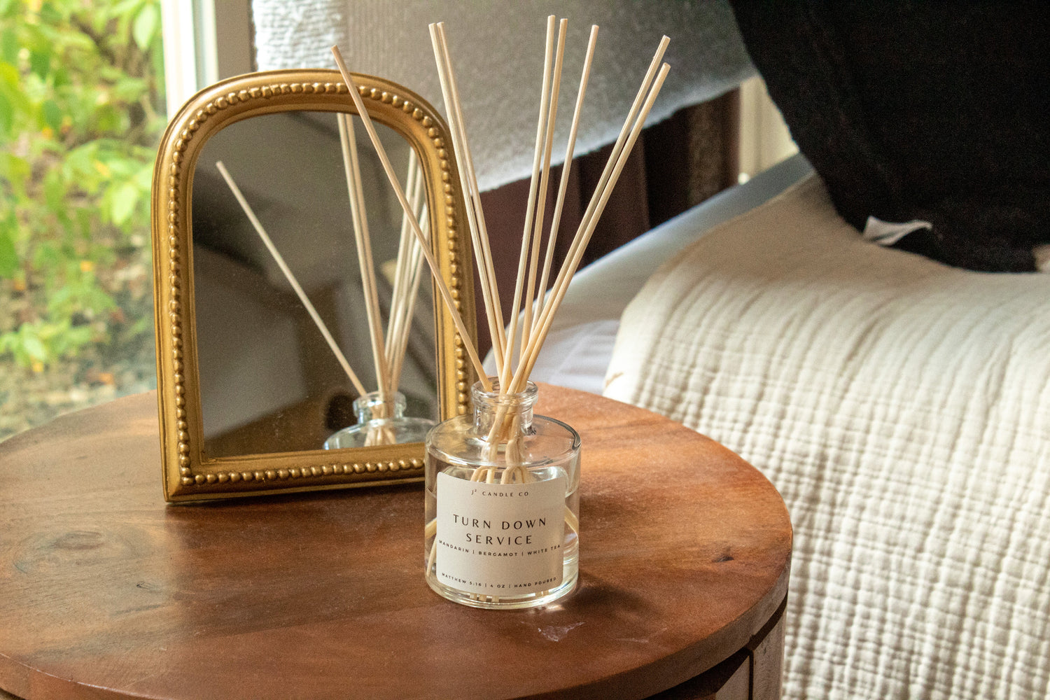 Turn Down Service Reed Diffuser - Mandarin, Bergamot, White Tea 2